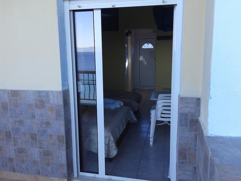 Drenos Rooms View Kallithea  Oda fotoğraf