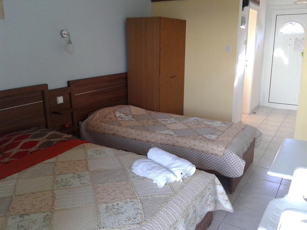 Drenos Rooms View Kallithea  Oda fotoğraf